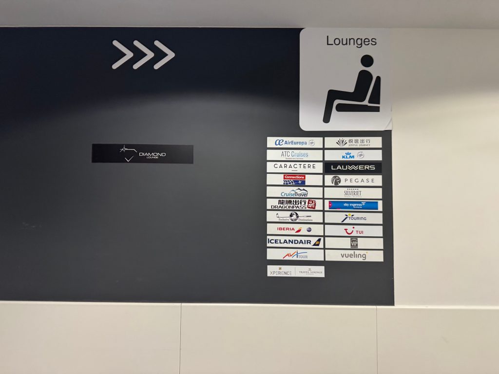 JFK Overnight Layover: How To Actually Survive It Without Losing Your Mind