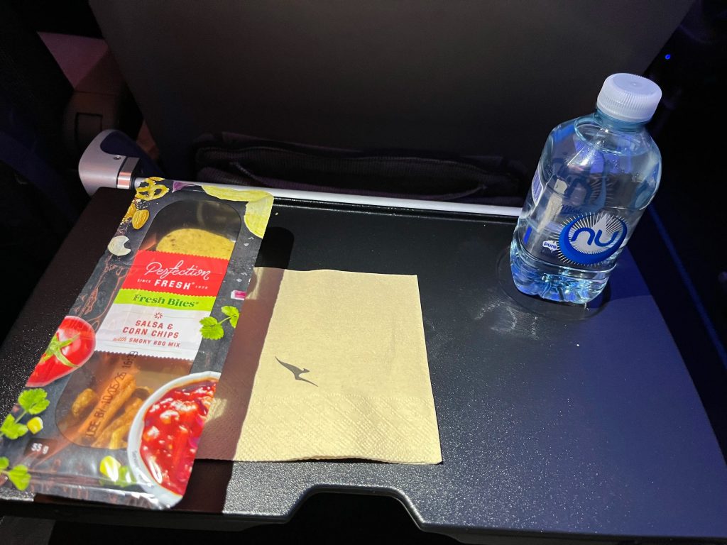 The Tiny Airport That Surprised Me: Qantas Economy Hobart to Melbourne