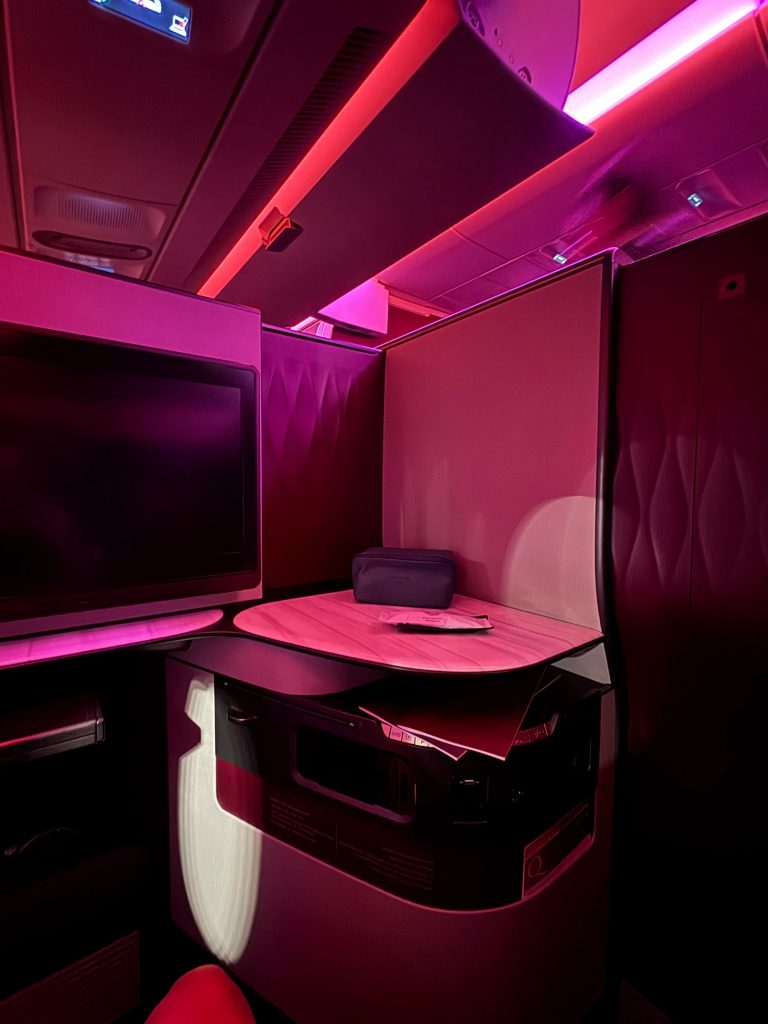 A Traveler's Guide to Qatar Airways' A350-1000 Qsuite Experience
