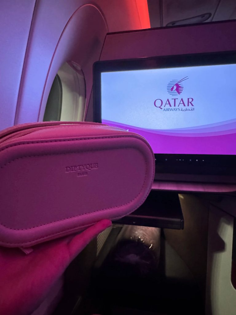 A Traveler's Guide to Qatar Airways' A350-1000 Qsuite Experience
